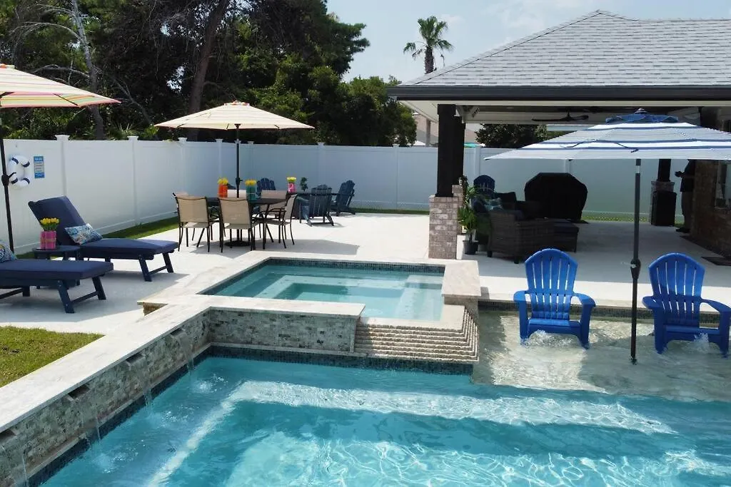 Destin Miramar Walk To Beach Pet Friendly