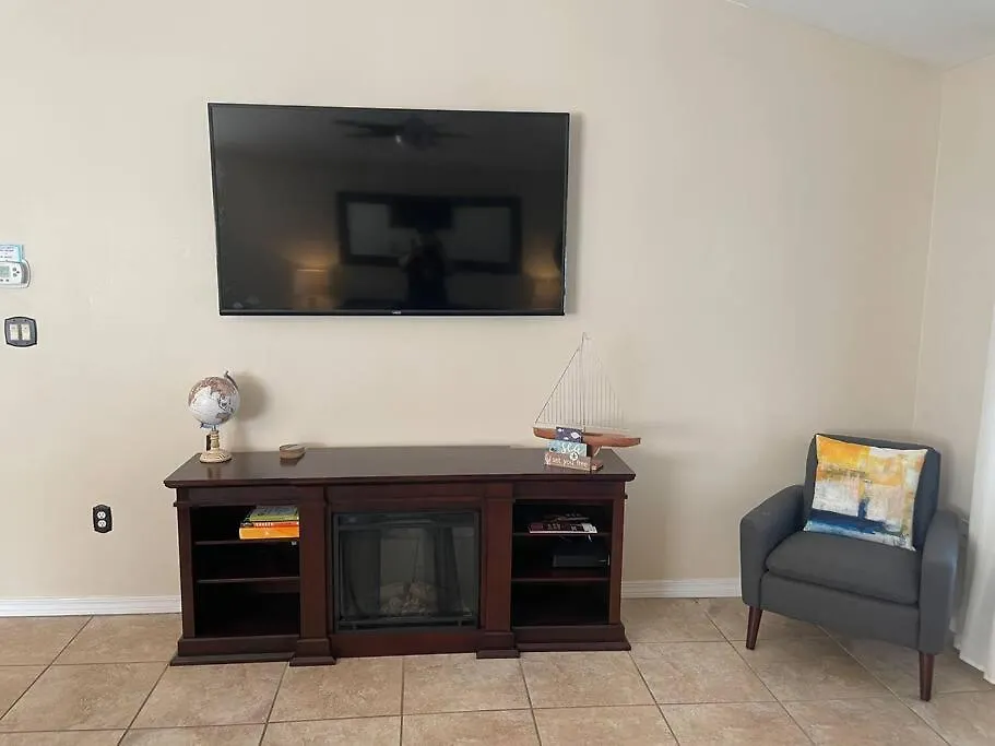 Destin Miramar Walk To Beach Pet Friendly