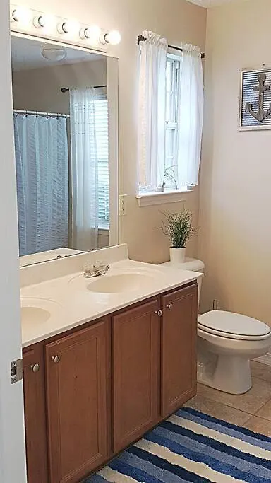 Destin Miramar Walk To Beach Pet Friendly Holiday home