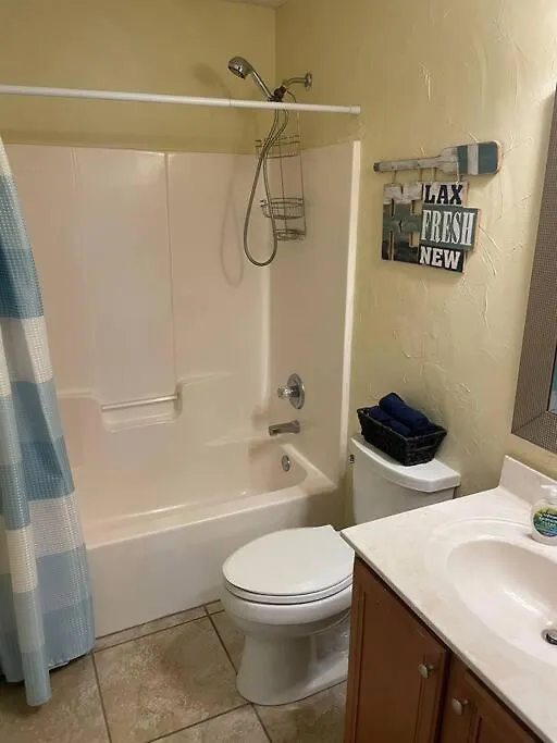 Destin Miramar Walk To Beach Pet Friendly